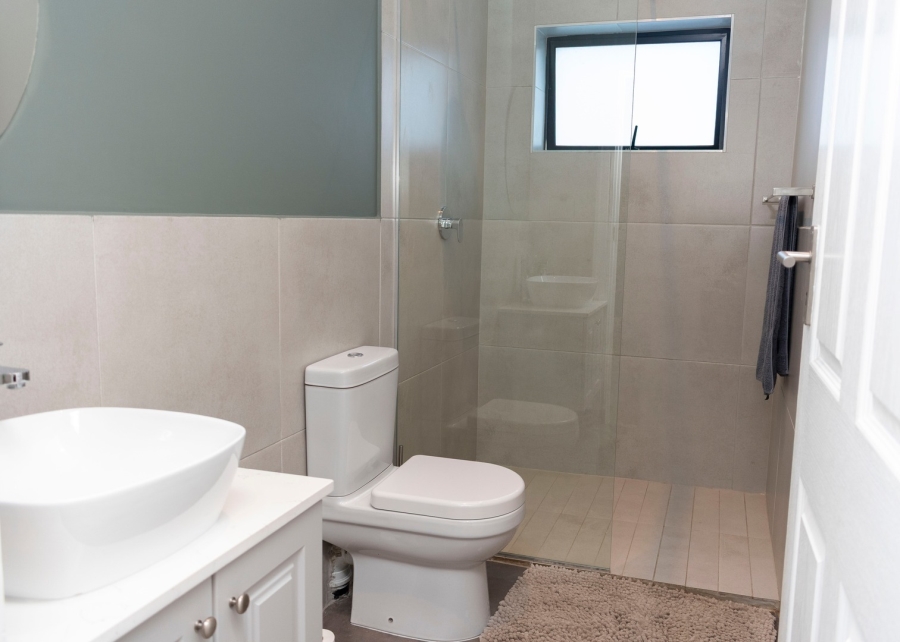 4 Bedroom Property for Sale in Kragga Kamma Eastern Cape
